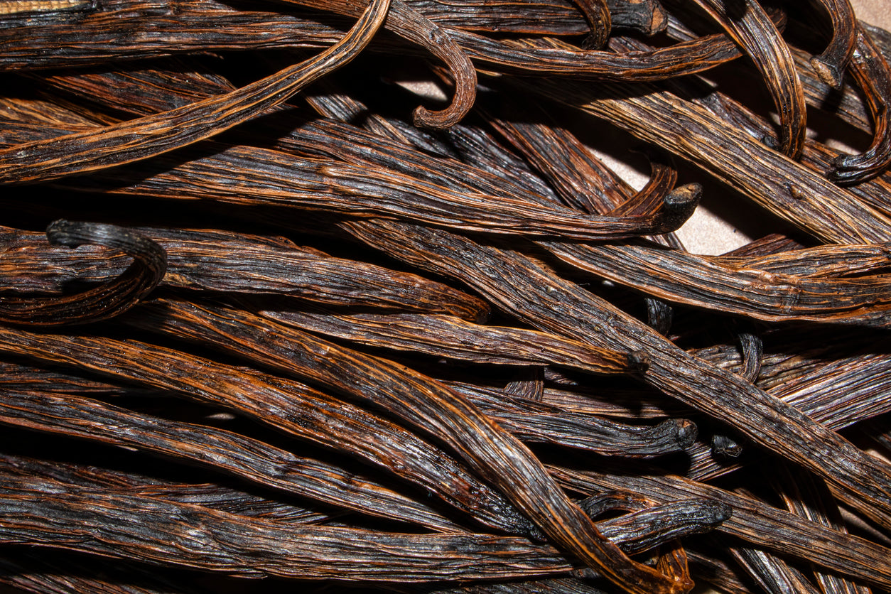 Vanilla_Essential_Oil.jpg